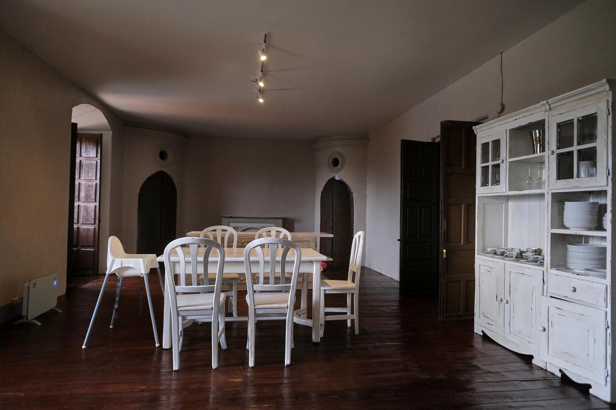 Terradillos Casa Rural Palacio Conde De Aldana Con Piscina Entre Encinares Y Dehesas מראה חיצוני תמונה