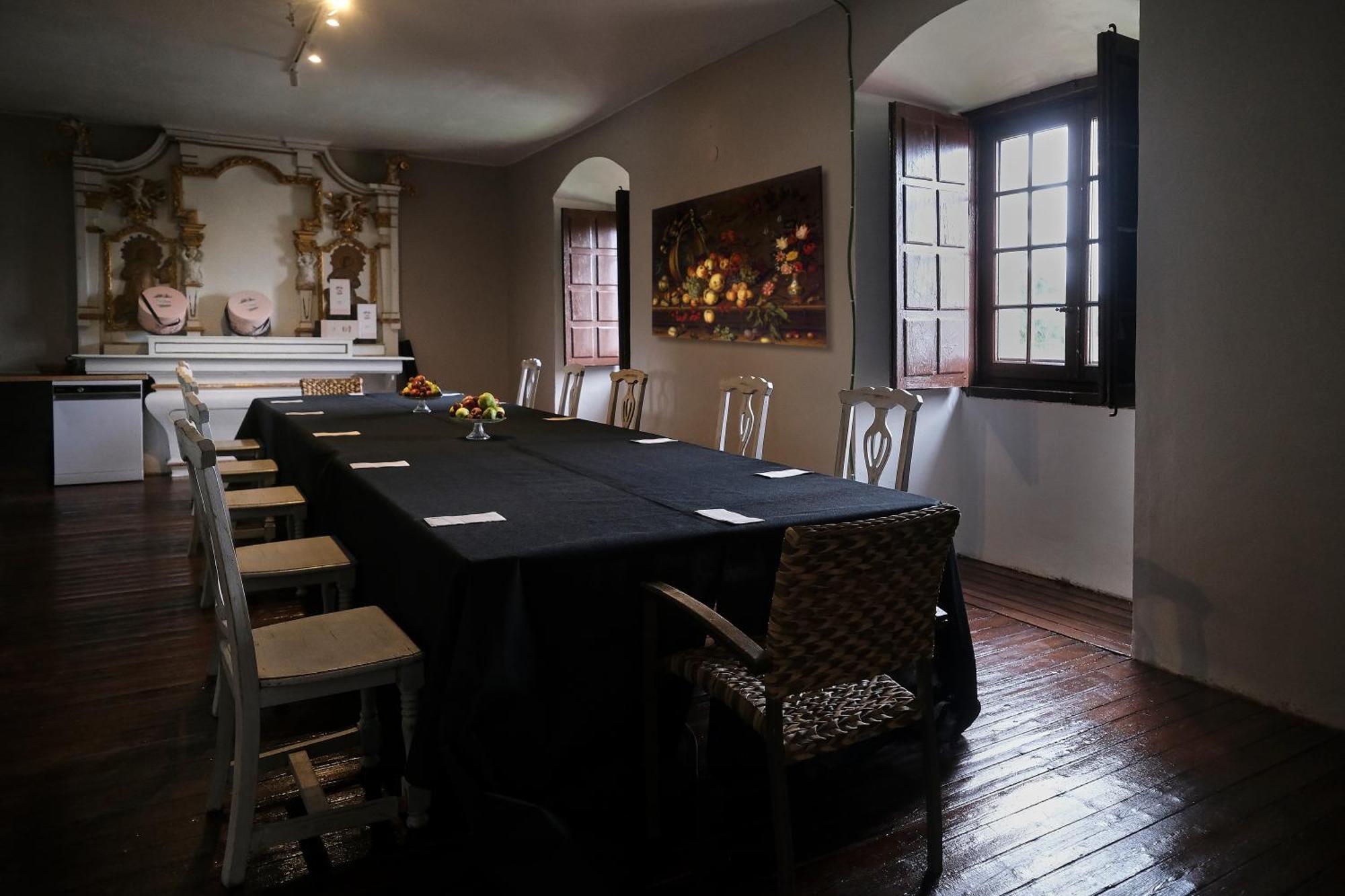 Terradillos Casa Rural Palacio Conde De Aldana Con Piscina Entre Encinares Y Dehesas מראה חיצוני תמונה