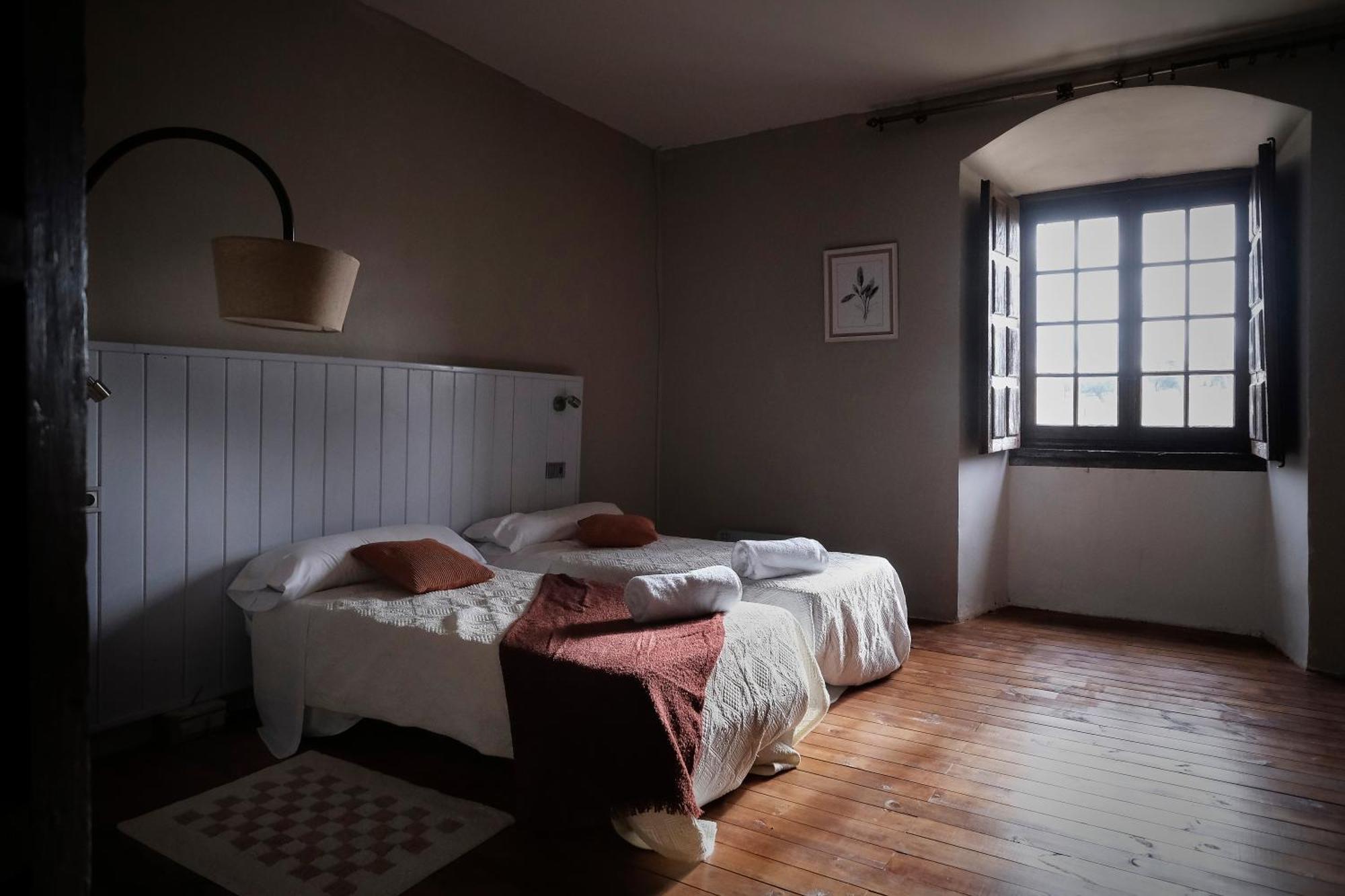 Terradillos Casa Rural Palacio Conde De Aldana Con Piscina Entre Encinares Y Dehesas מראה חיצוני תמונה