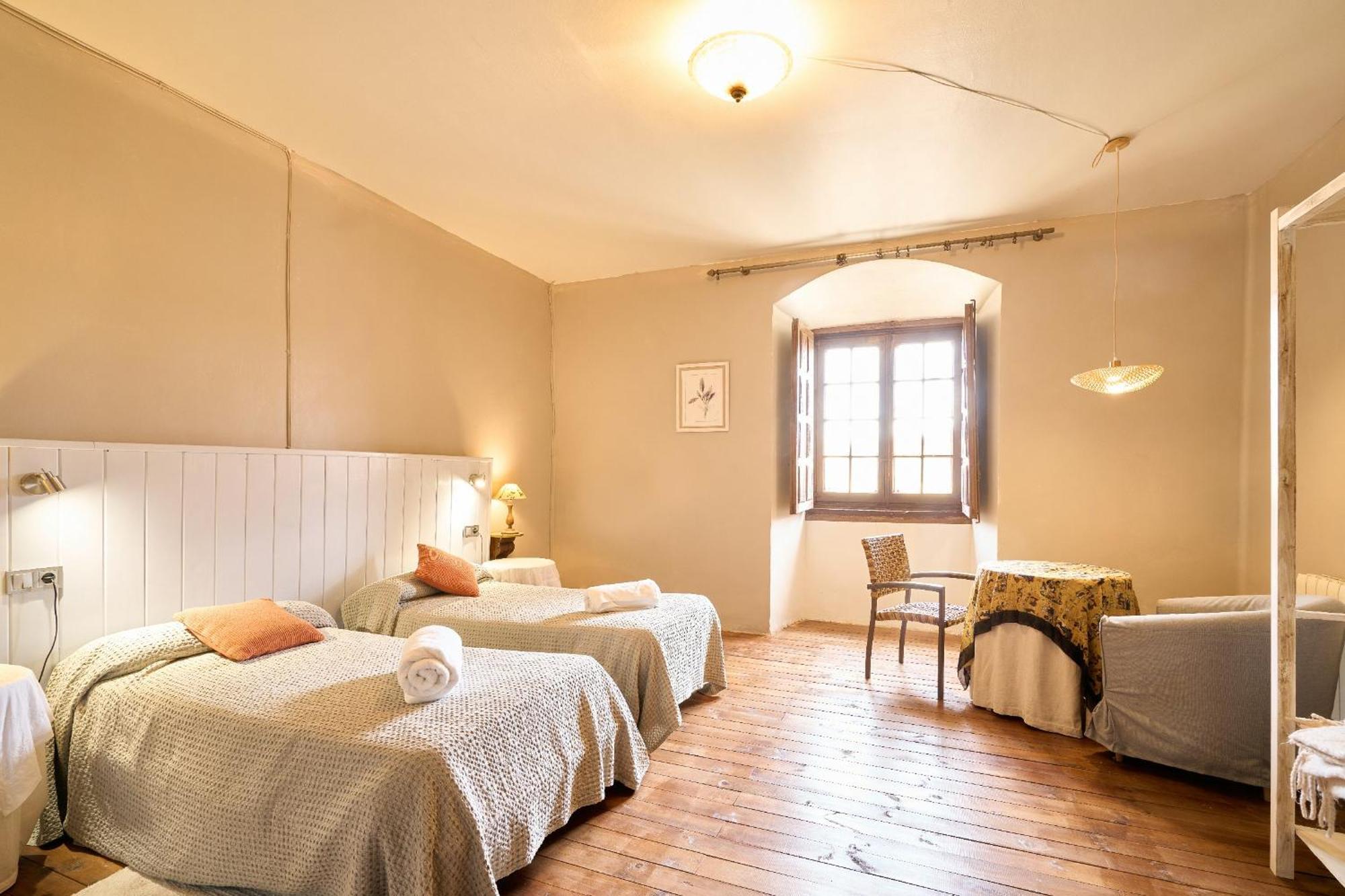 Terradillos Casa Rural Palacio Conde De Aldana Con Piscina Entre Encinares Y Dehesas מראה חיצוני תמונה
